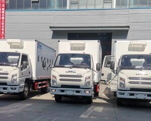 舞臺車、廣告車、清障車、瀝青灑布車及汽車零配件價格與生產全解析